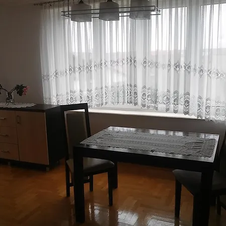 아파트 Pokoje Goscinne Natalia